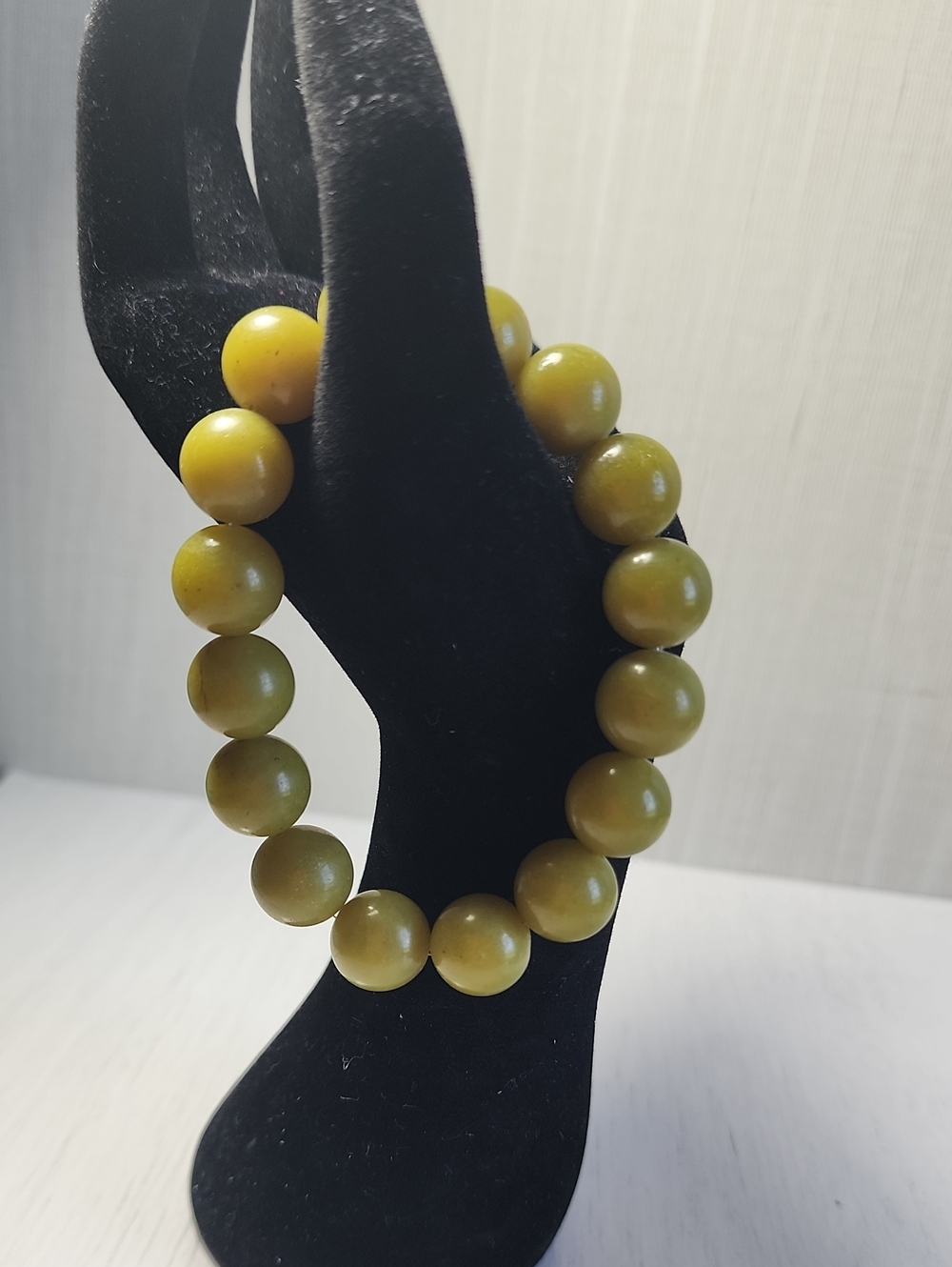 green jade Beaded Stretch Bracelet - handmade by me